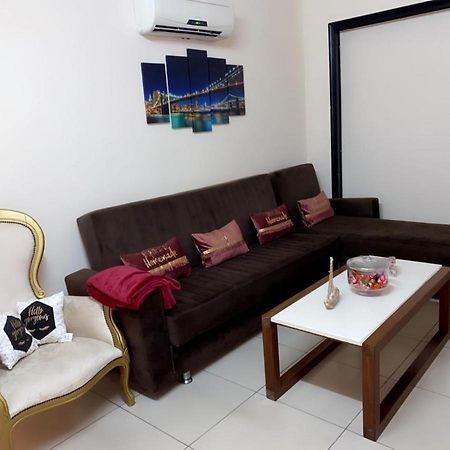 Larnaca Beach Apartment ภายนอก รูปภาพ
